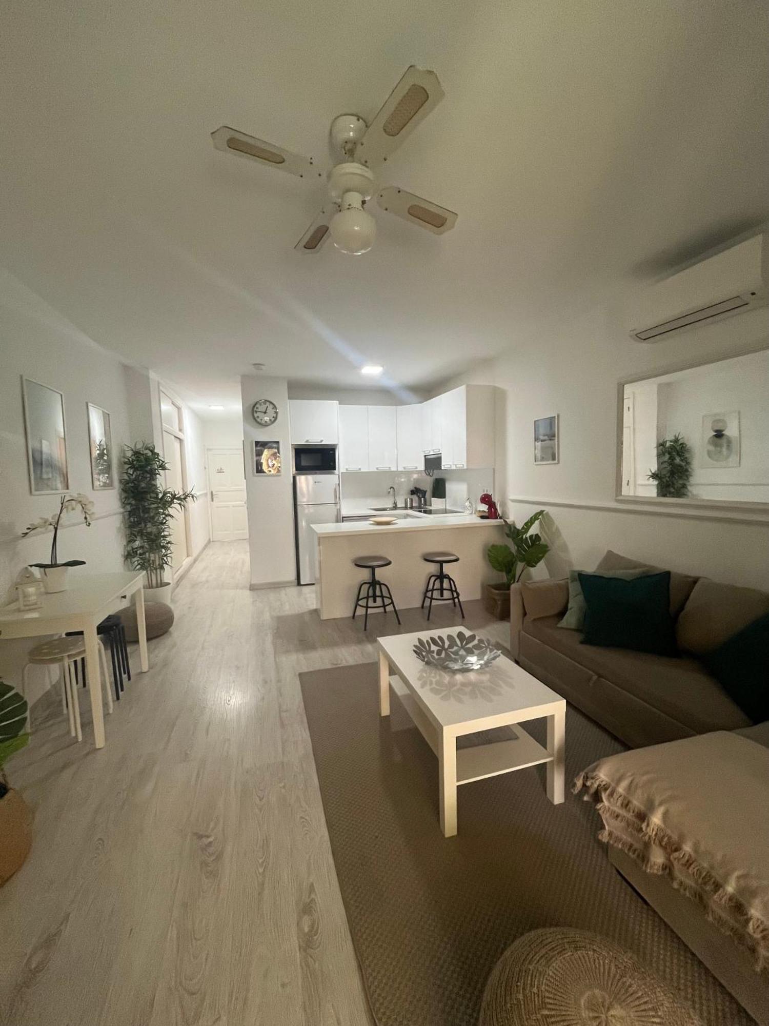 Super Y Amplio Apto Con Airco, Planta Baja En Mareverde Appartamento *